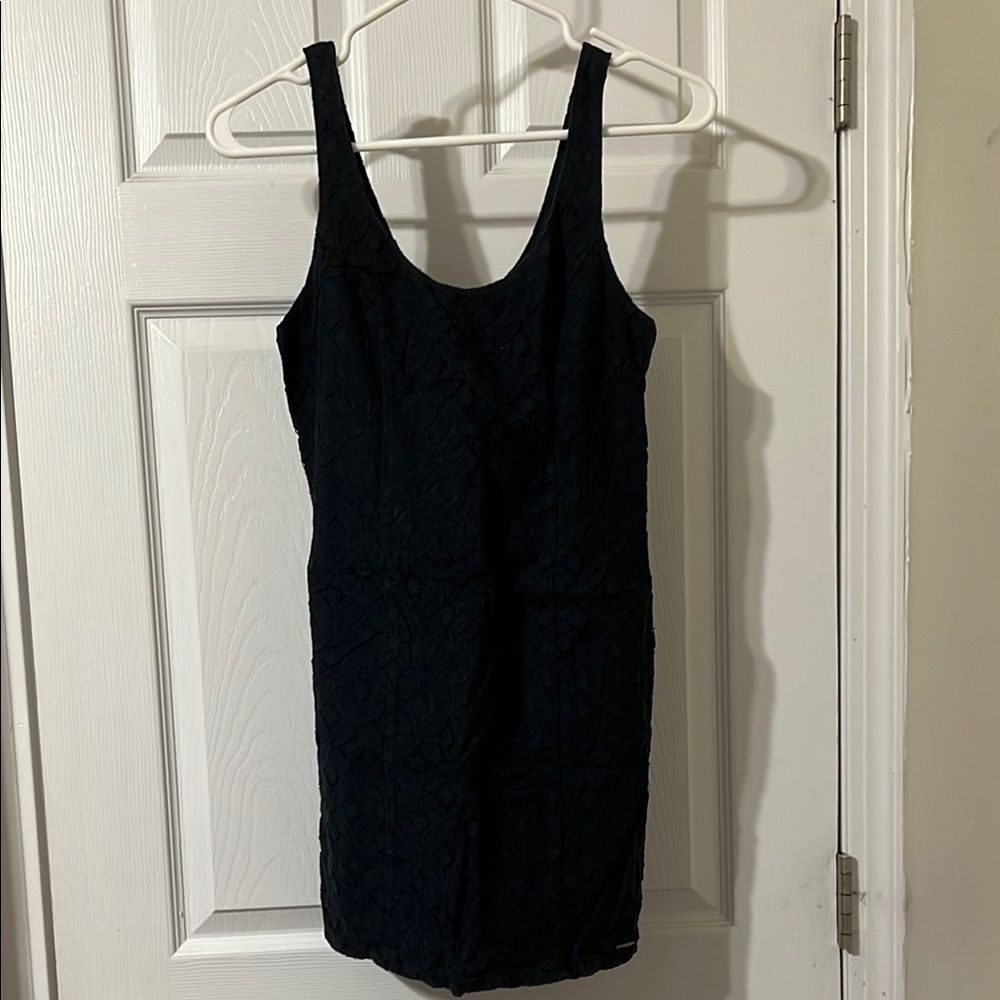 Chic Black Sleeveless Dress